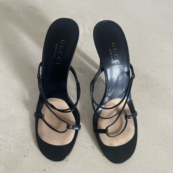 Gucci Black and Cream Strappy Heels - Picture 1 of 4